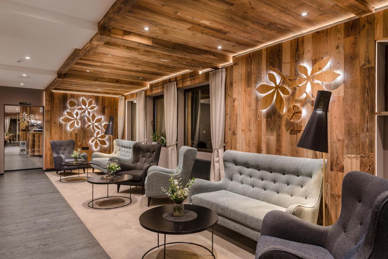 Mondi Hotel Tscherms Εξωτερικό φωτογραφία